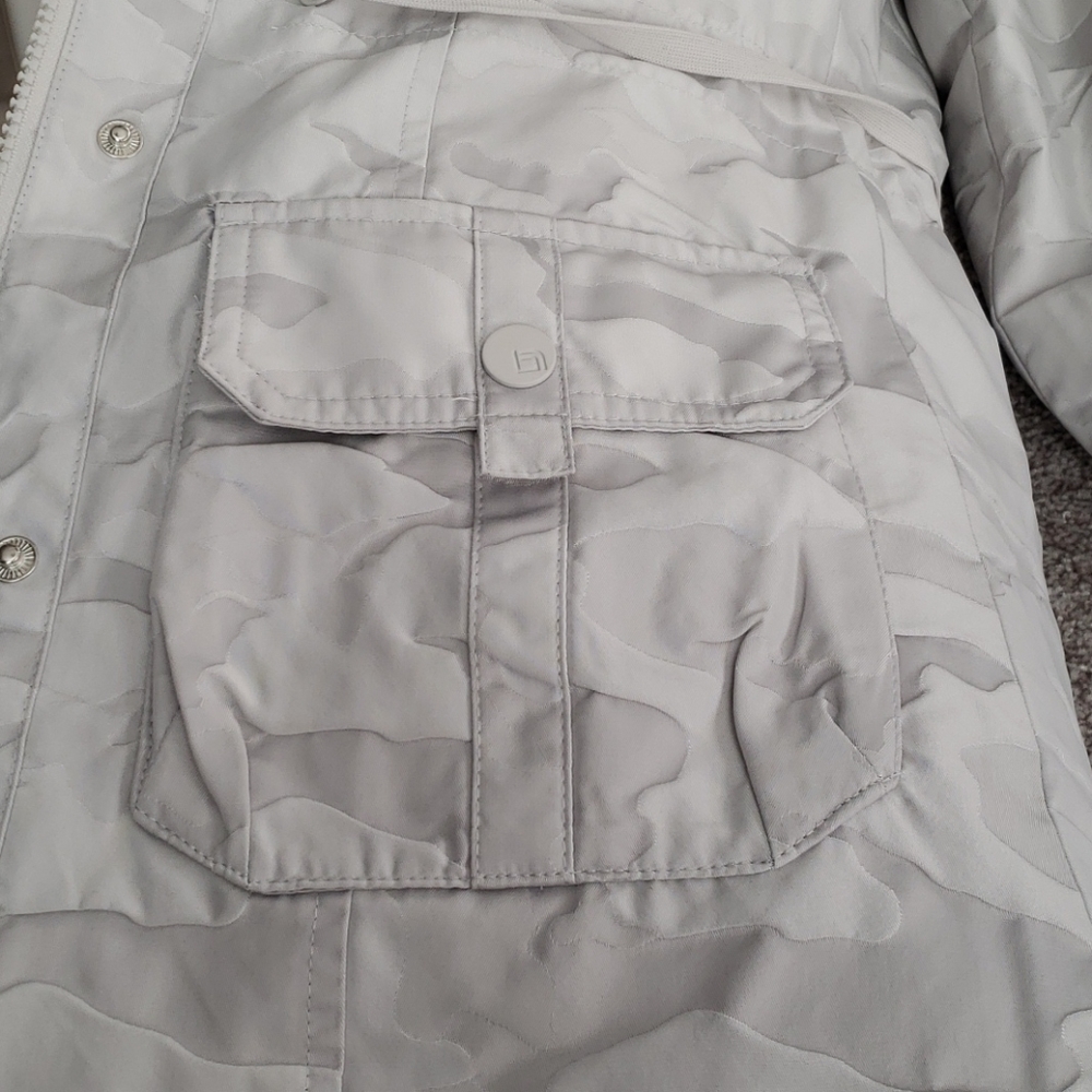 Jacket - Picture 5 of 7